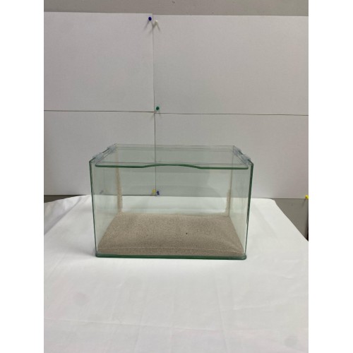 İthal Akvaryum Bombeli 8 Litre 25 cm Extra Clear Camlı Buhar Kapaklı Rodajlı Otobüsle Gönderilicektir