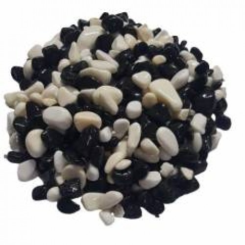 Siyah-Beyaz Çakıl Kum 10 mm 300 Gr